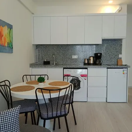 Aparthotel Hadrians Tower 3*