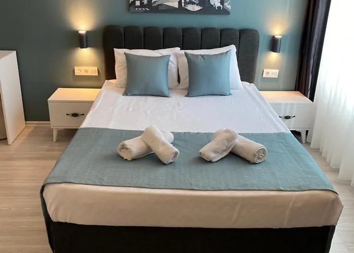 Hadrians Tower Aparthotel